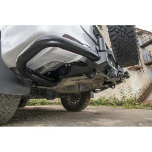 Бампер задний Toyota Land Cruiser Prado 150 c квадратом под фаркоп, калиткой, подсветкой номера