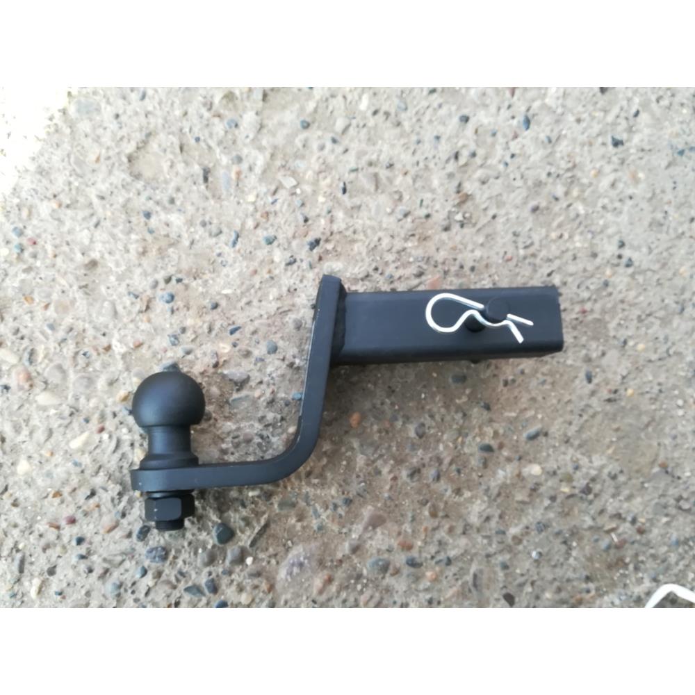 Переходник фаркопа в квадрат 50x50 с занижением 120 мм (шар черный 50 мм)