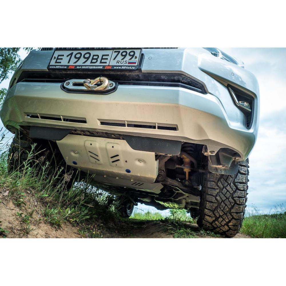 Площадка РИФ под лебёдку в штатный бампер Toyota Land Cruiser Prado 150 2009-2017